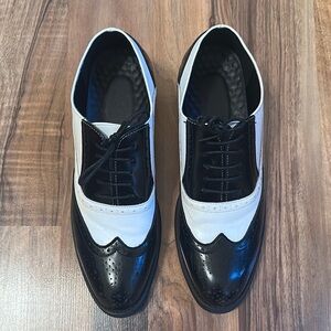 Men’s Classic Black and White Men's Oxford Shoes Size 41, US 8/8.5